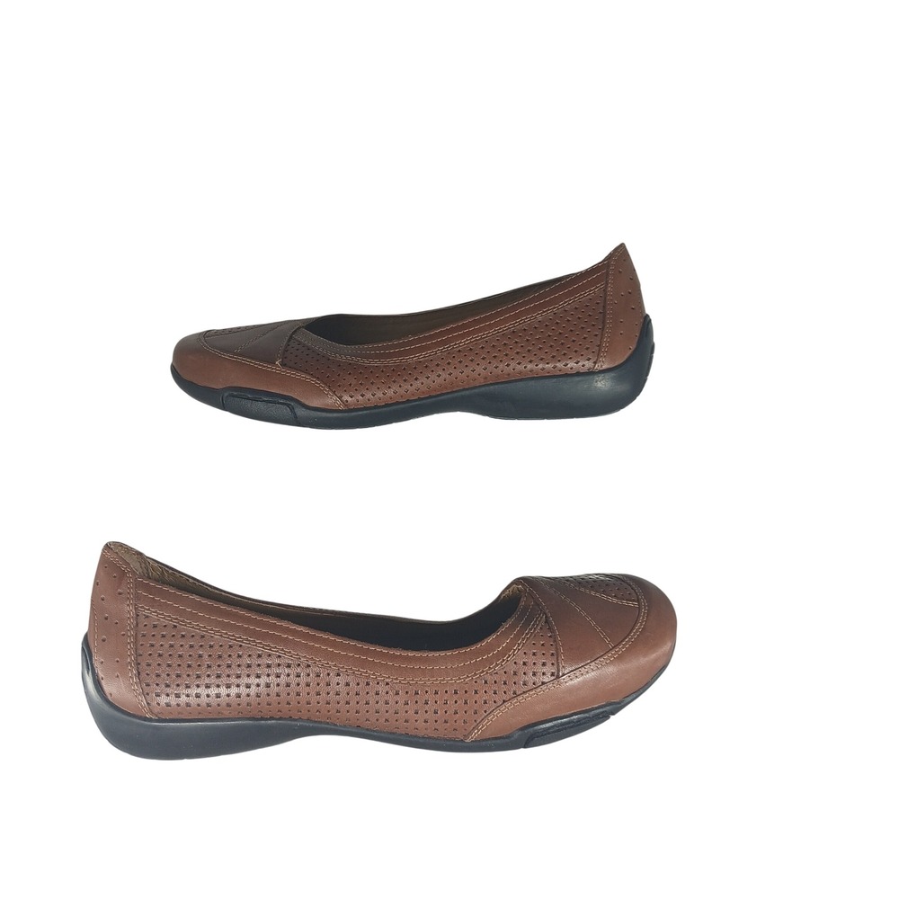 Auditions Verona Flats 9.5WW Brown Leather Perforated Comfort Walking Shoes